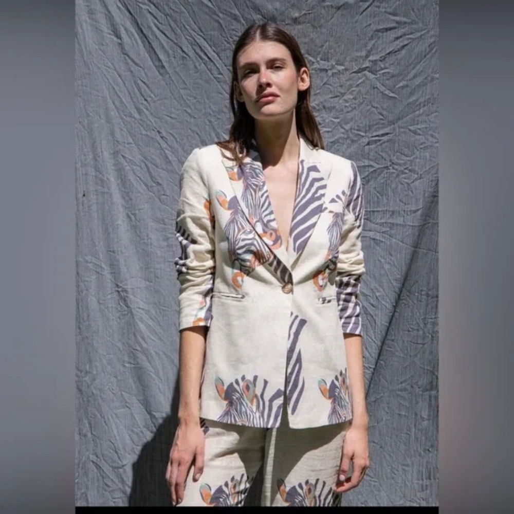 Las Surenas linen printed blazer in Zebra cream NWT